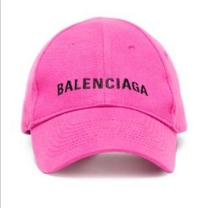 Balenciaga pink logo cap